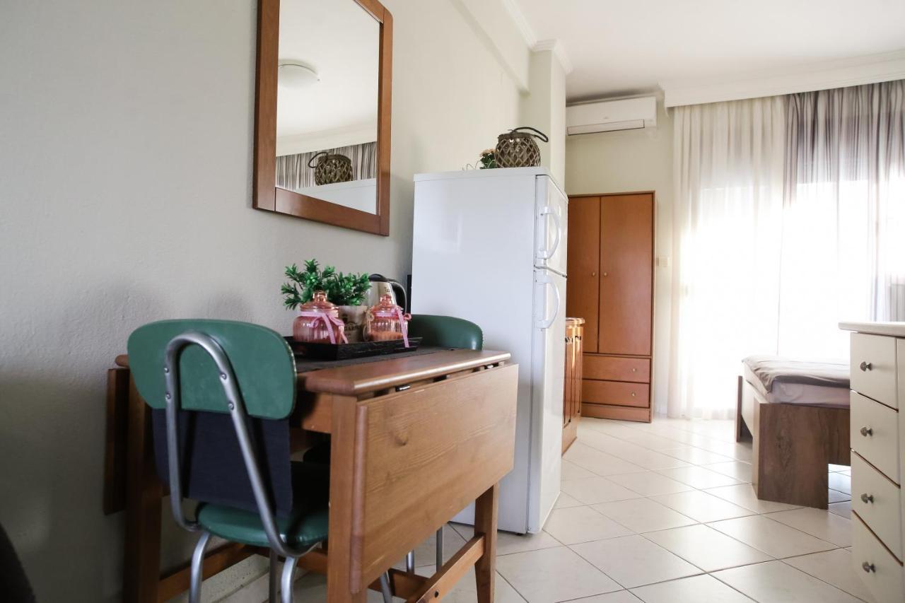Roa Seaside Apartments Vergia Екстер'єр фото