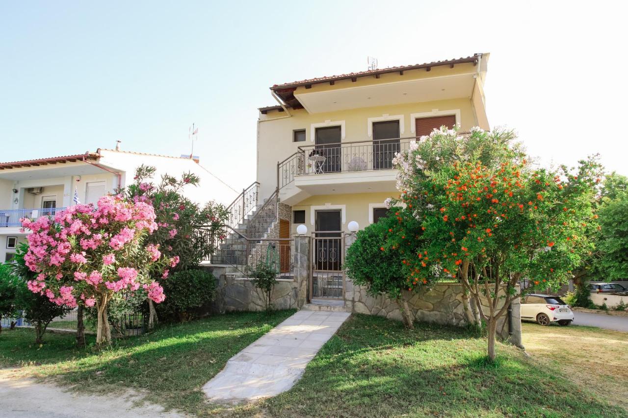 Roa Seaside Apartments Vergia Екстер'єр фото